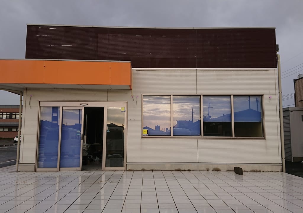 田屋にジェラテリア&カフェ コンパンナがオープン