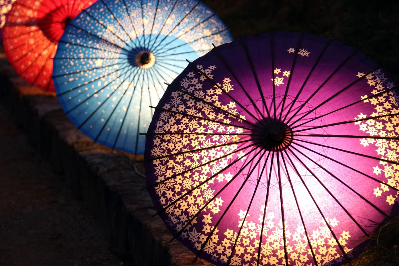 和傘飾り