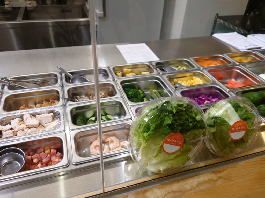MIHARU saladcafe　オーダーカウンター